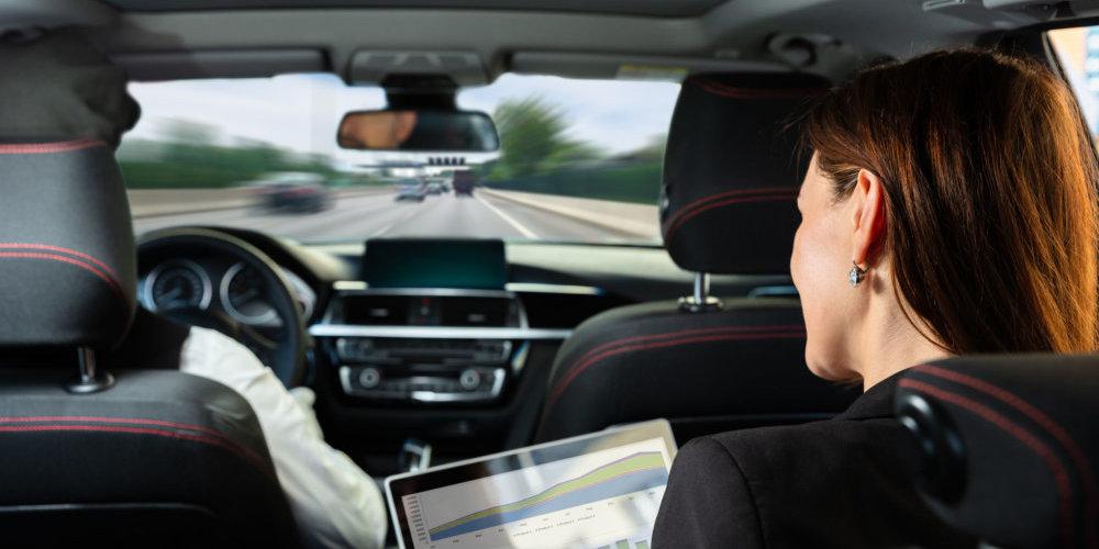 Taxi e NCC ora potete noleggiare l’auto. Rentall ha già le offerte giuste per voi!