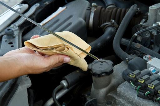 I controlli da fare alla tua auto prima di partire per le vacanze!