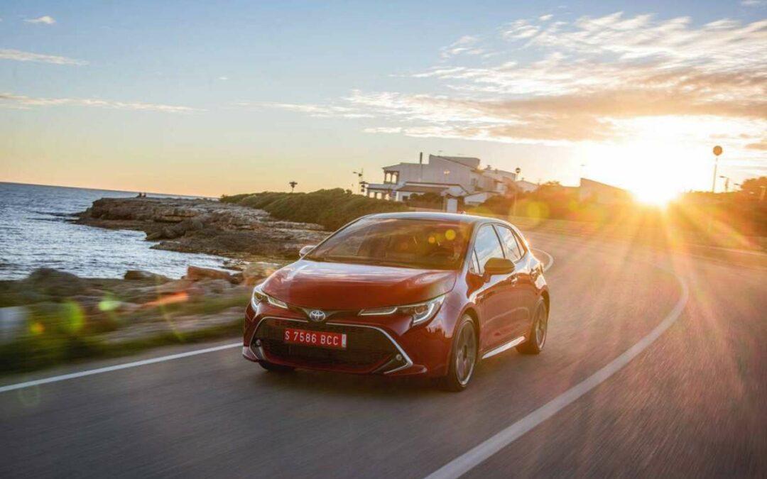 Nuova Toyota Corolla 2019 ibrida dall’abito sportivo.