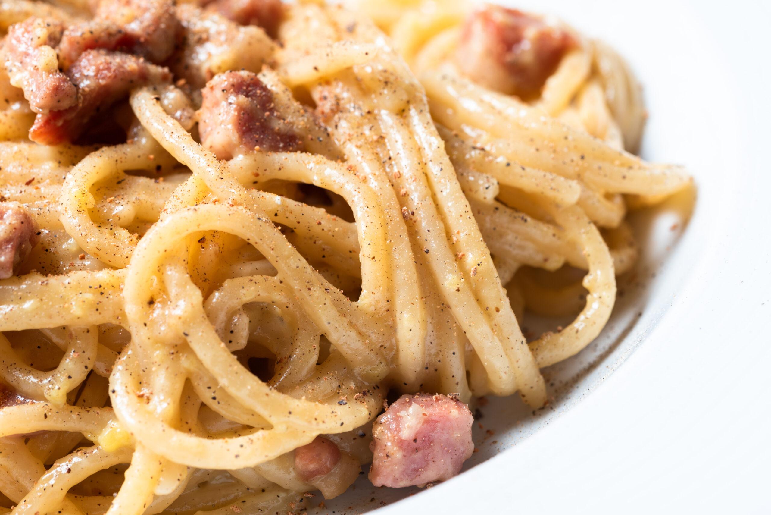Un’Esperienza Gustosa: Gli Spaghetti alla Carbonara